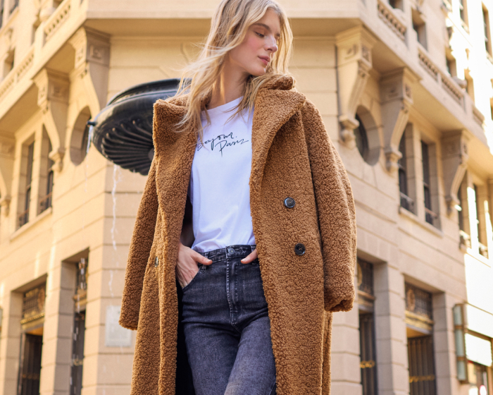 https://assets.jumbo.cl/uploads/2024/02/stradivarius-grilla-triple03.jpg